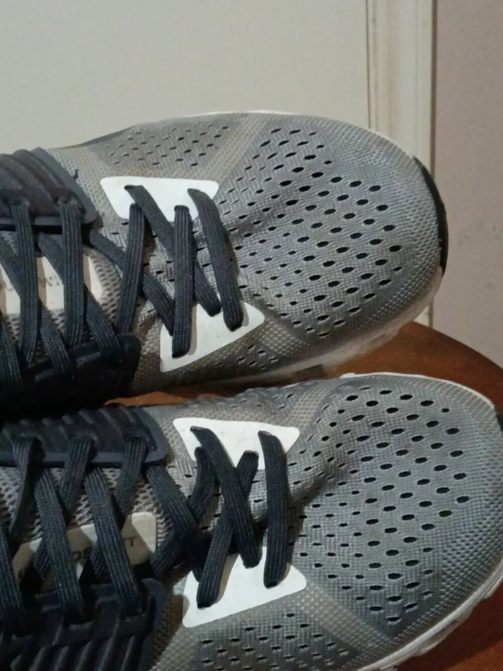 On Cloudswift 41.98922 Alloy/Eclipse Running Shoes Sneakers Women's Size 7.5